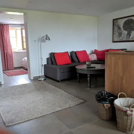 アパート Dasgams ゴーザウ